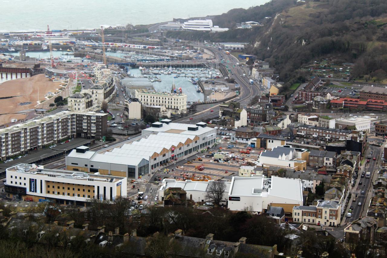 Dover Backpackers Ostello Esterno foto